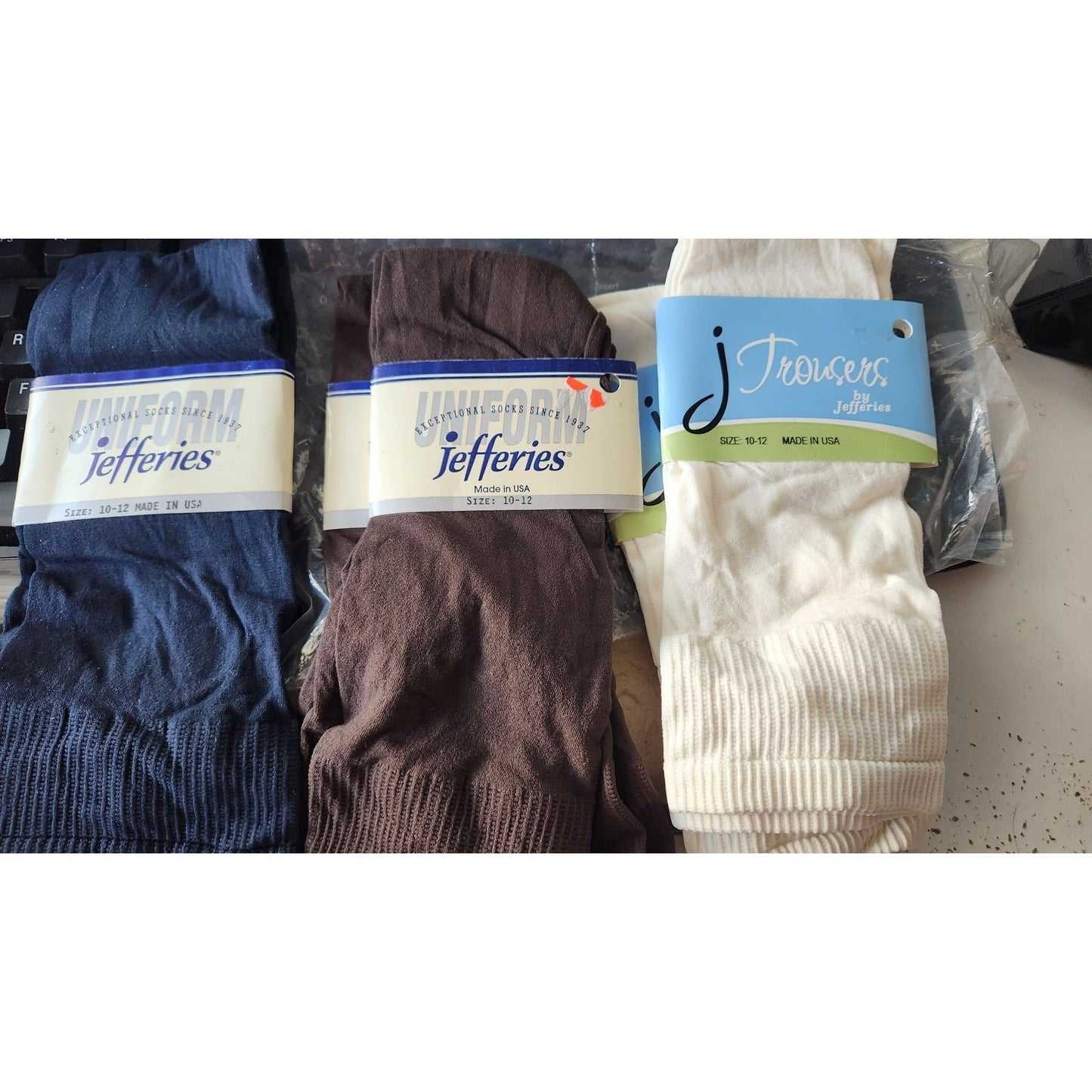 Socks 5 Pair Jefferies Socks 2 pr White Trouser, 2 pr Brown Uniform, 1 pr Blue Uniform Size 10 -12 92% Nylon 8 % Spandex