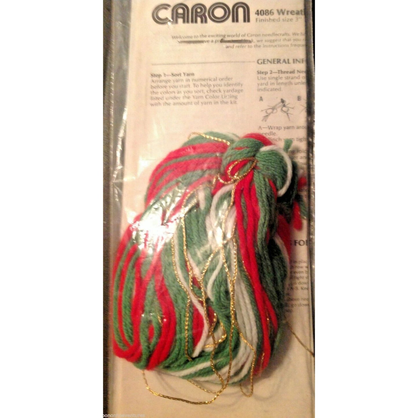Ornament Caron Wreath 2 per kit 3" Diameter Plastic Needle Point Canvas Yarn