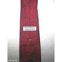 Tie Red  Black  Silk Neck Tie Editions Van Heusen Brand  59 " Long  3 "  Wide