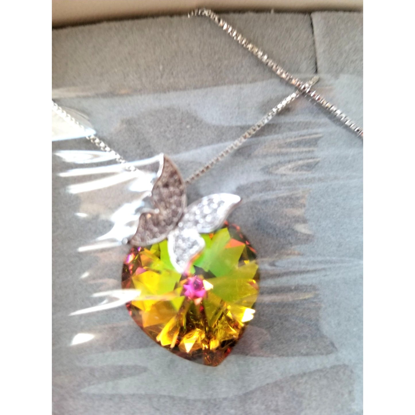 Necklace T400 Jewelers Butterfly Wing Pendant Heart shaped Swarovski Crystal Bow Box Cleaning Cloth Care Instructions