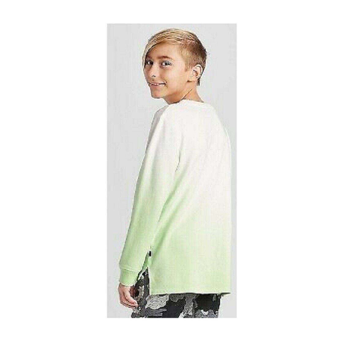 Sweatshirt Children's Art Class Green size XL 16 Ombre Pullover Multicolored