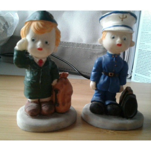 Statue Set of 2 Vintage Service People One Blue One Green No markings Ceramic 3"