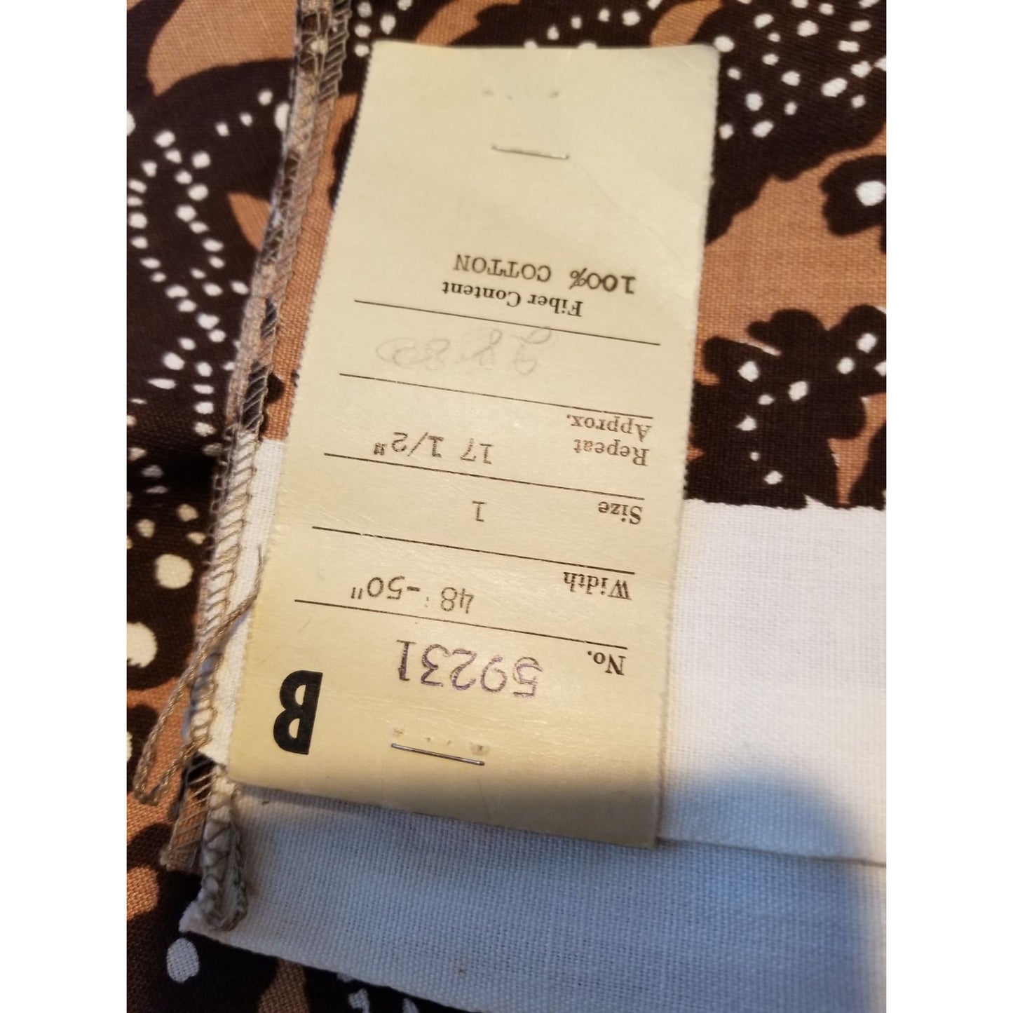 Material Fabric Brown White 100 % Cotton 2 yards 46' x 36" pieces Apr 1976