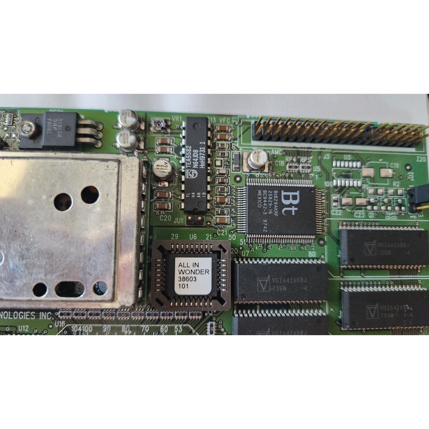 AGP Video Card ATI Rage II +DVD AIW 109-38600-00 1023860403 511236 A/V CATV VGA
