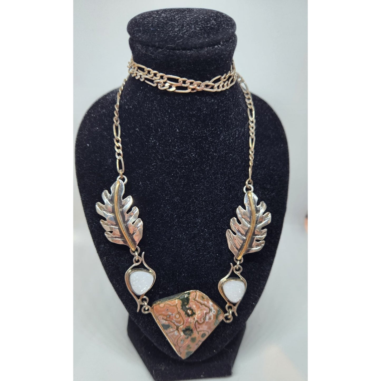 Necklace Ocean Jasper Crystal Geode Silver Leaves 14 K gold accents 25.1 Gr