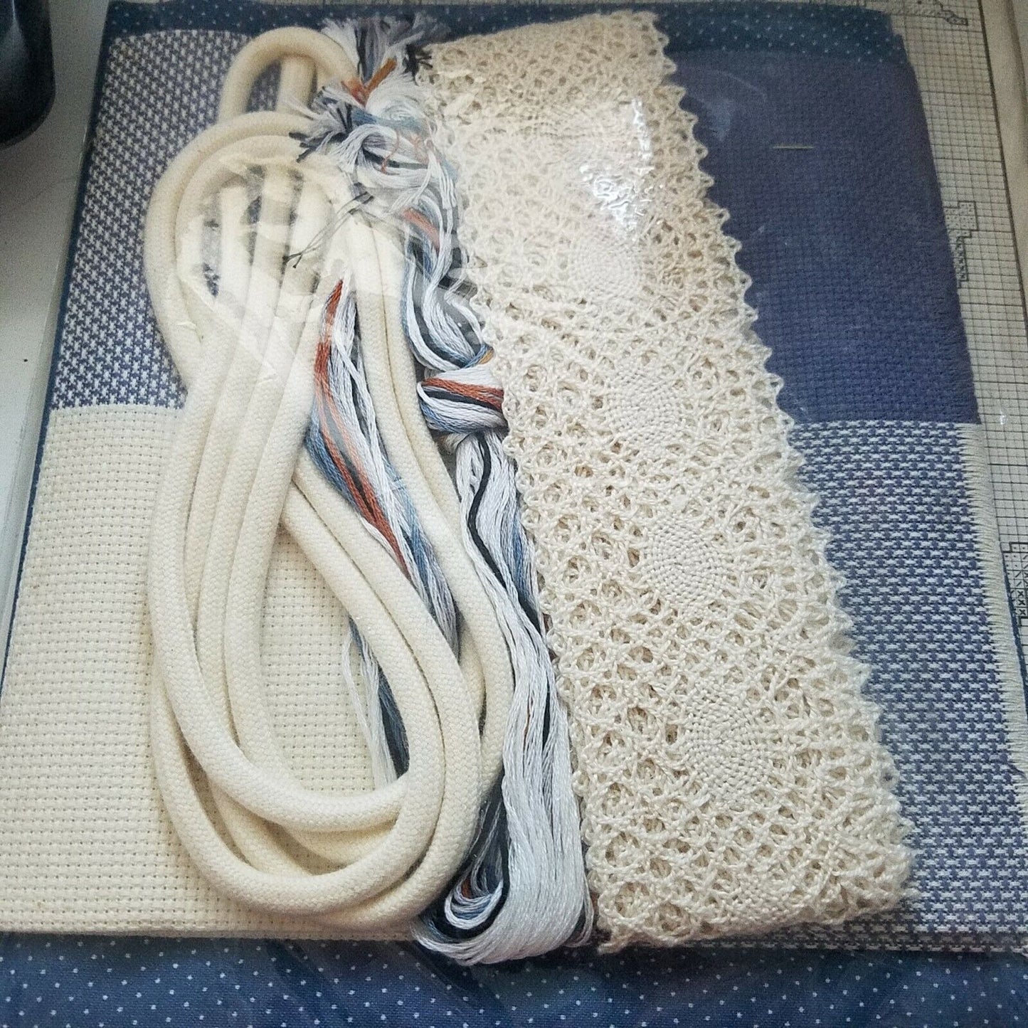 Craft Kit Dale Burdett Gaggle of Geese A Country Cross Stitch Pillow Kit 1985