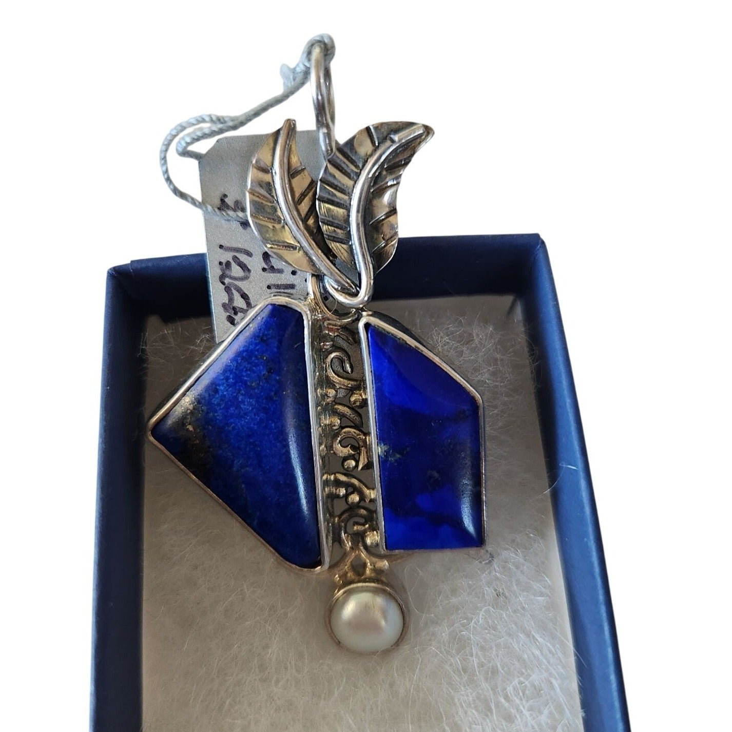 Pendant Lapis Natural Pearl 8 mm 2 Leaves 15 x 8 mm Gold Accents Silver 11.6 Gr