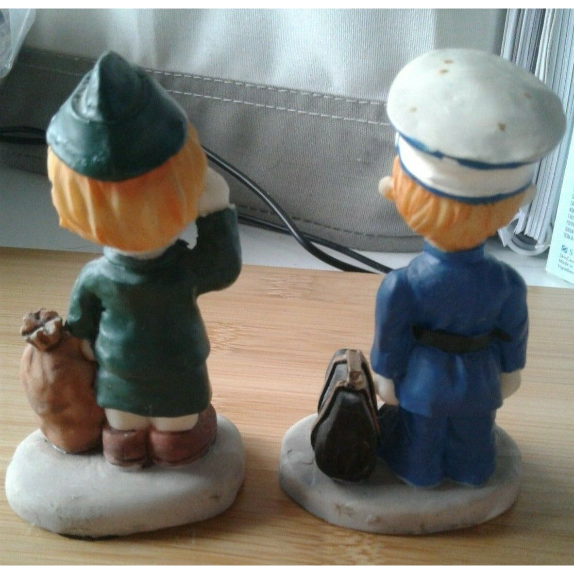 Statue Set of 2 Vintage Service People One Blue One Green No markings Ceramic 3"
