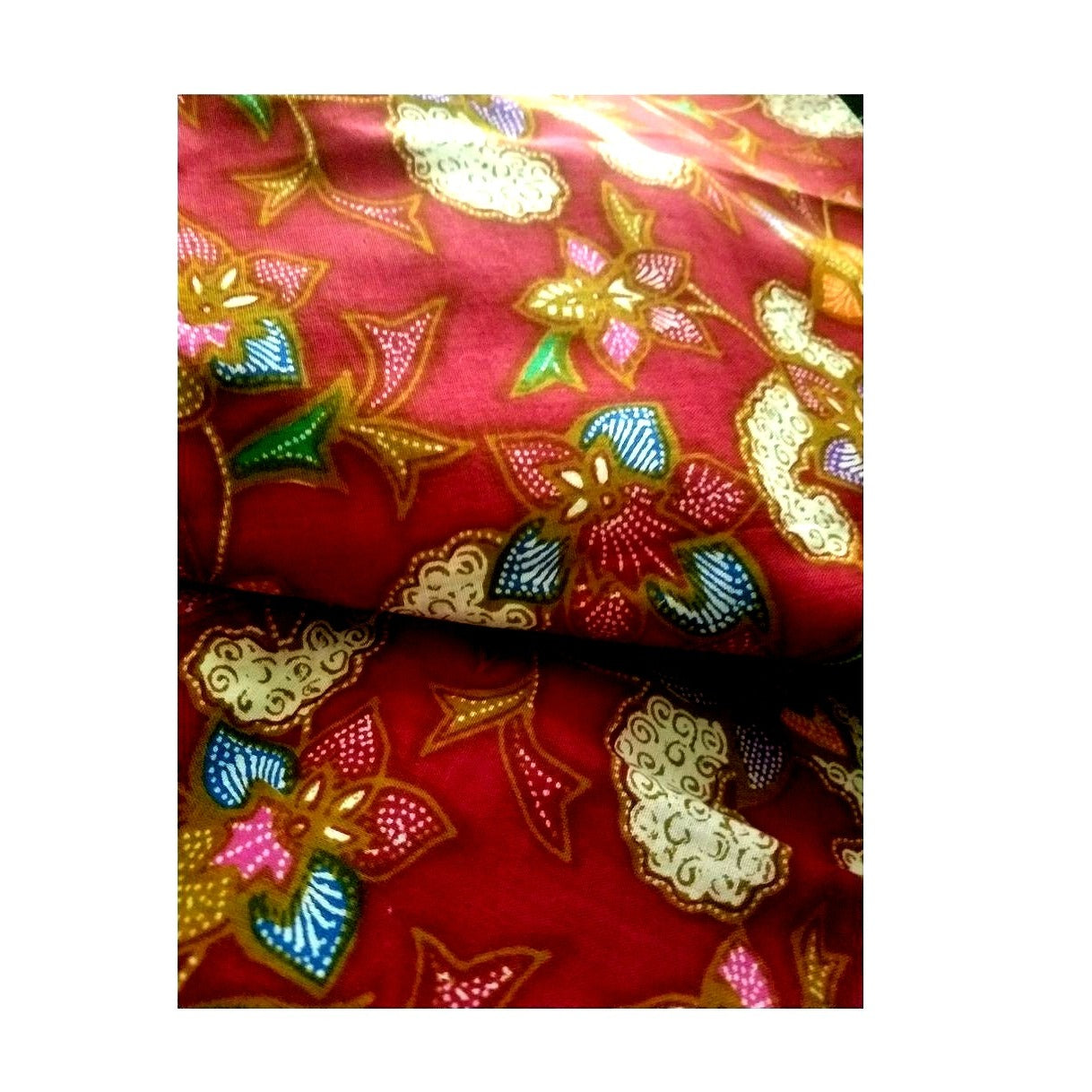 Material Fabric Cotton Red Blue White Brown 38" x 87' Flowers Hearts Leaves