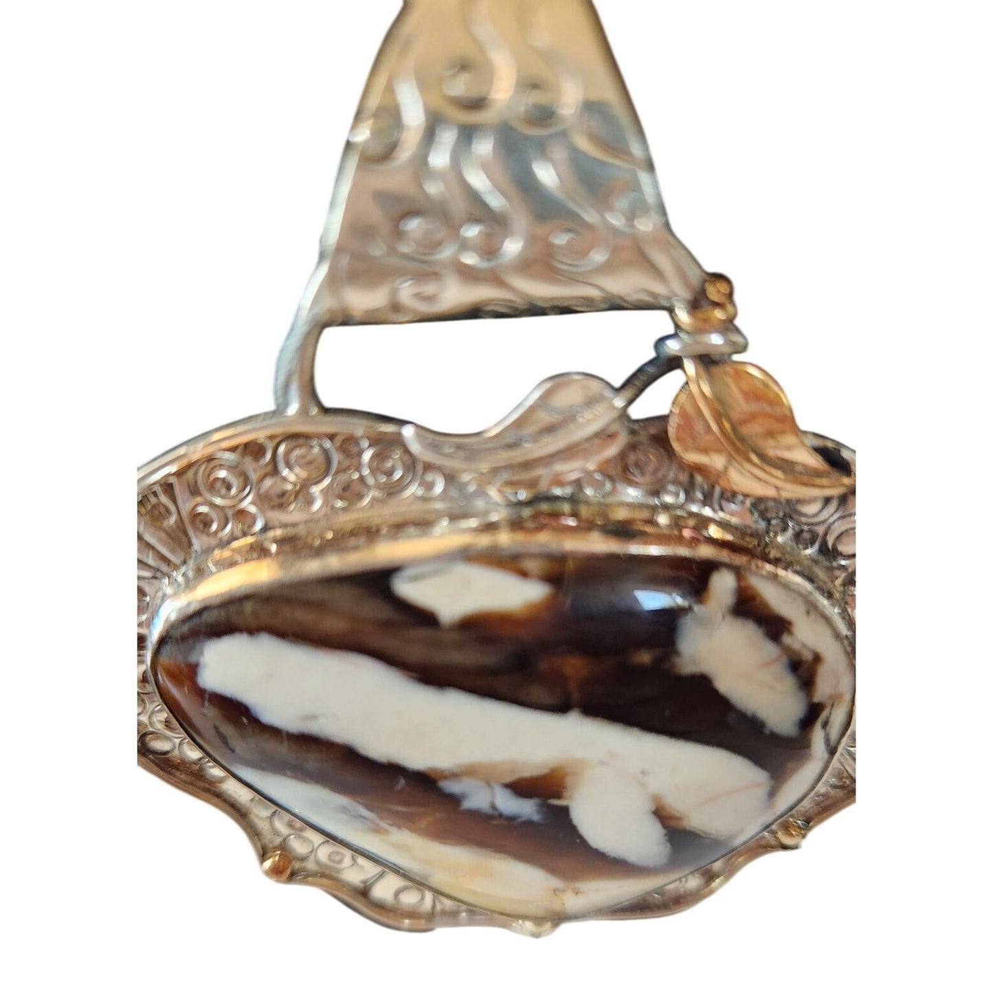 Necklace Peanutwood Silver Frame 1 Gold Leaf 1 Silver 39.6 gr Silver Snake Chain