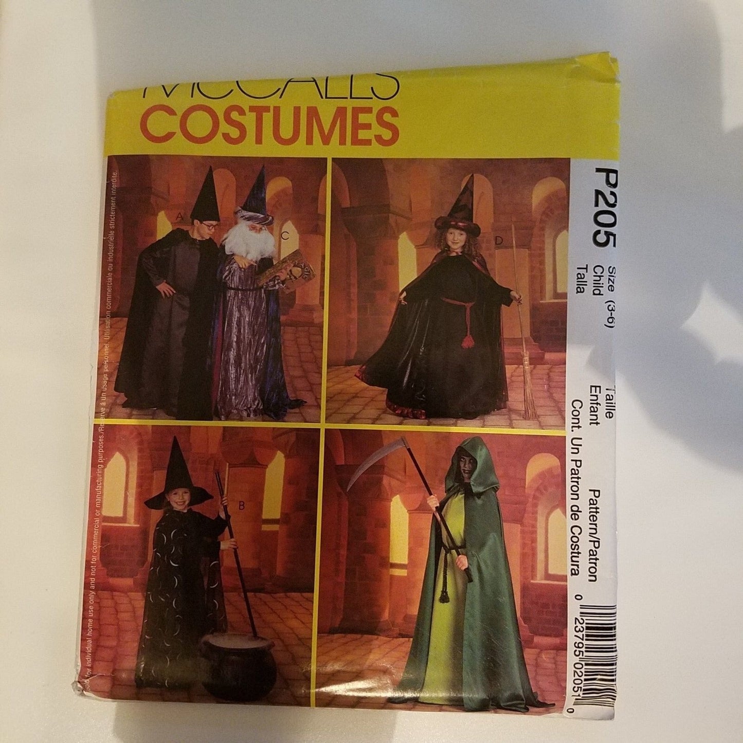 Pattern McCall's # P205 Costume Size 3-6 Witch Wizard Cape Robe Crown Hat