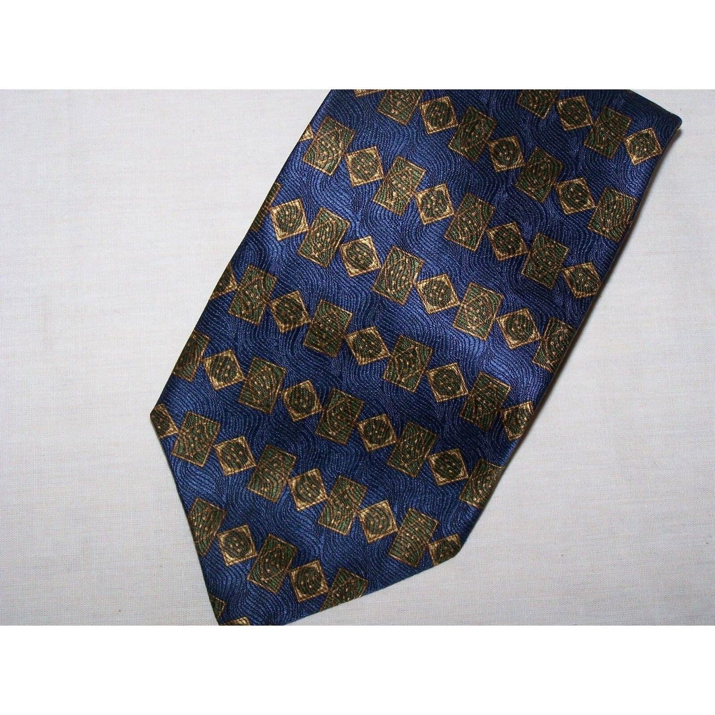 Tie Blue Gold Geometric Shape Row Savile Row Silk Made USA 58 " L 3 3/4 " W