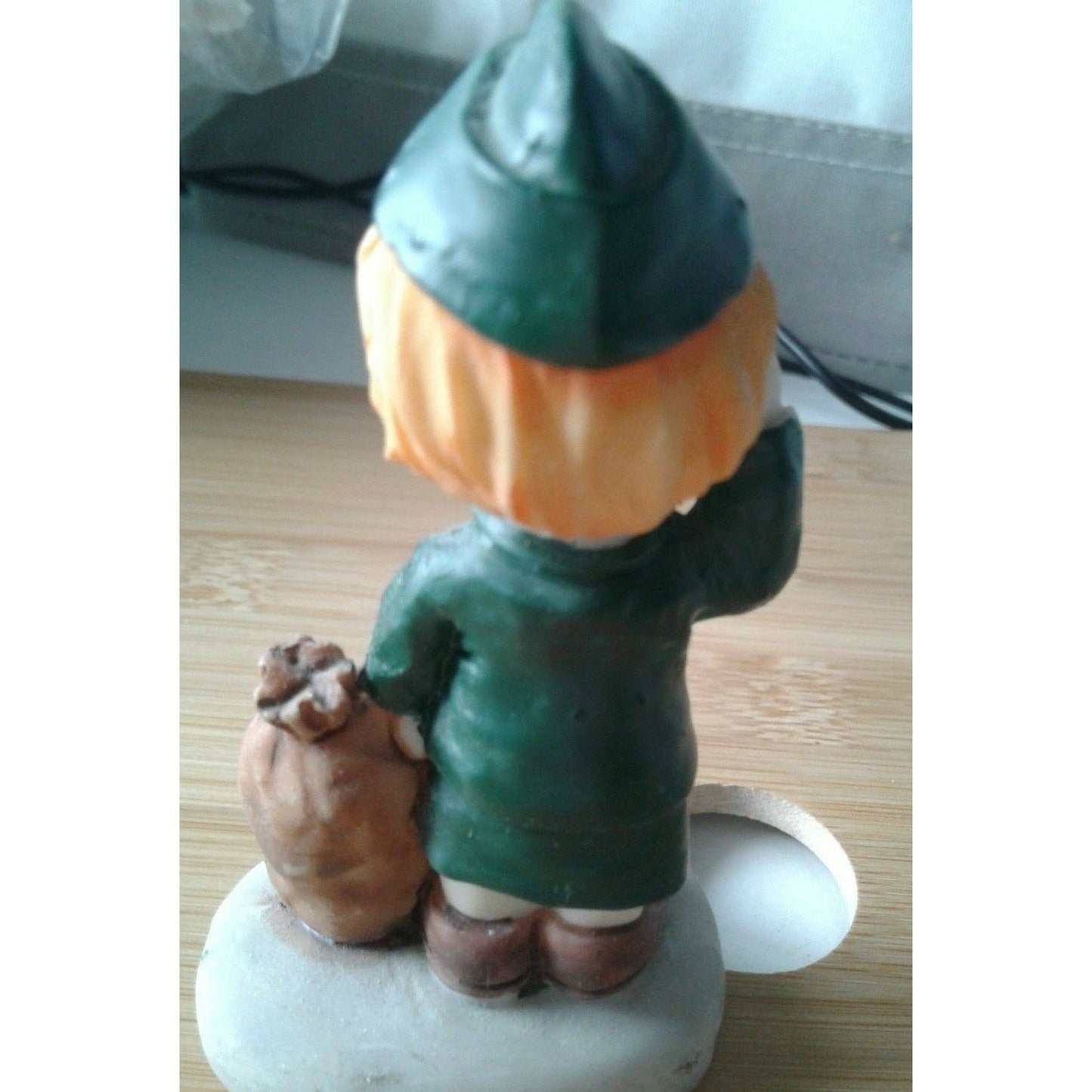Statue Set of 2 Vintage Service People One Blue One Green No markings Ceramic 3"