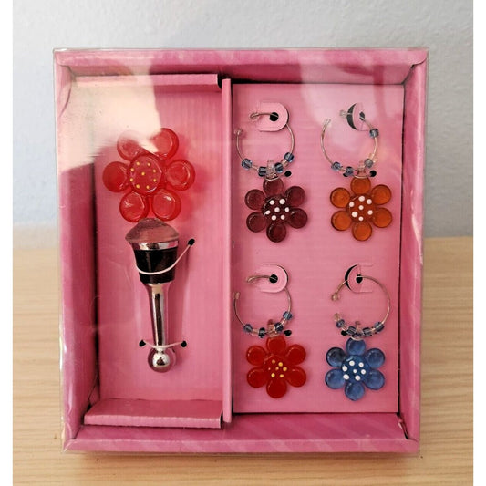 Boston Warehouse 5 Piece Art Glass 1 Wine Stopper and 4 Wine Charms Flower Glass