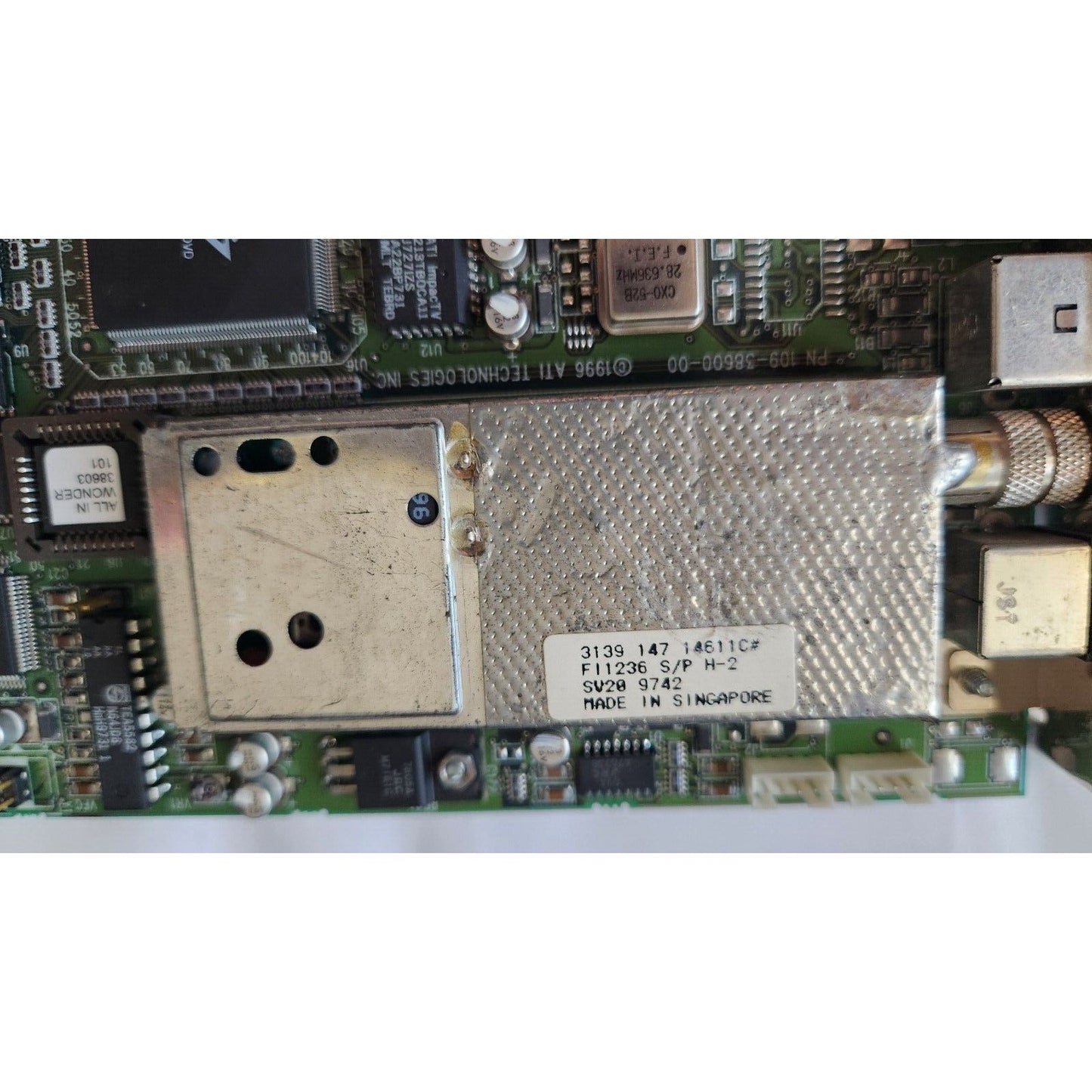AGP Video Card ATI Rage II +DVD AIW 109-38600-00 1023860403 511236 A/V CATV VGA