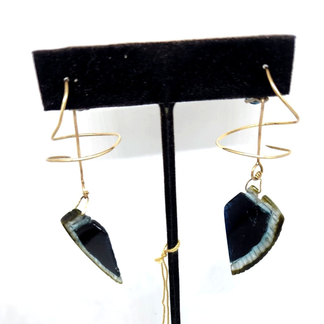 Earrings Feather Shaped Carved Tourmaline 5 mm Square Sapphire 14K Gold 8.9 gr