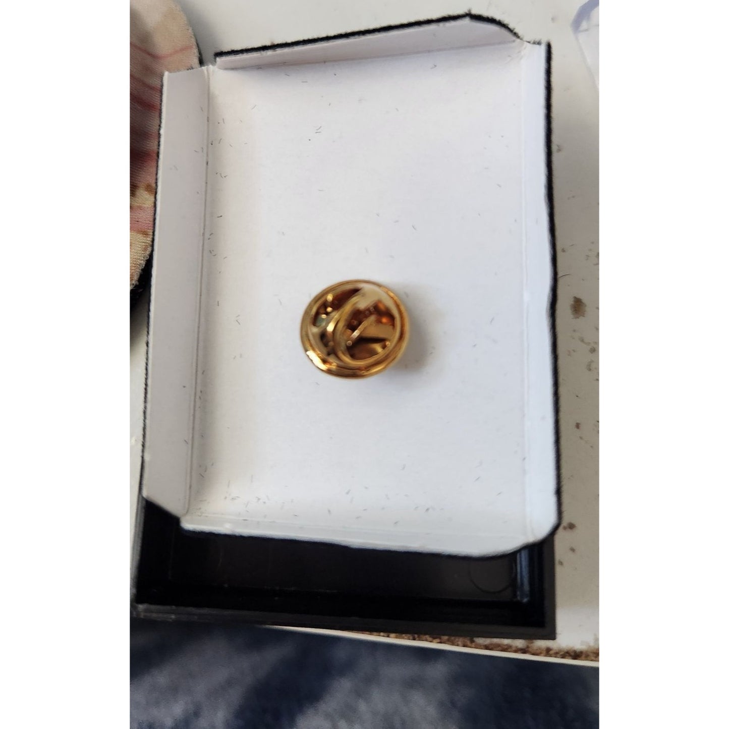 Wine Accordian Corkscrew Gold Plated Tie Tac Lapel Pin 1 x 1 1/2 Black Velvet Card Plastic Box