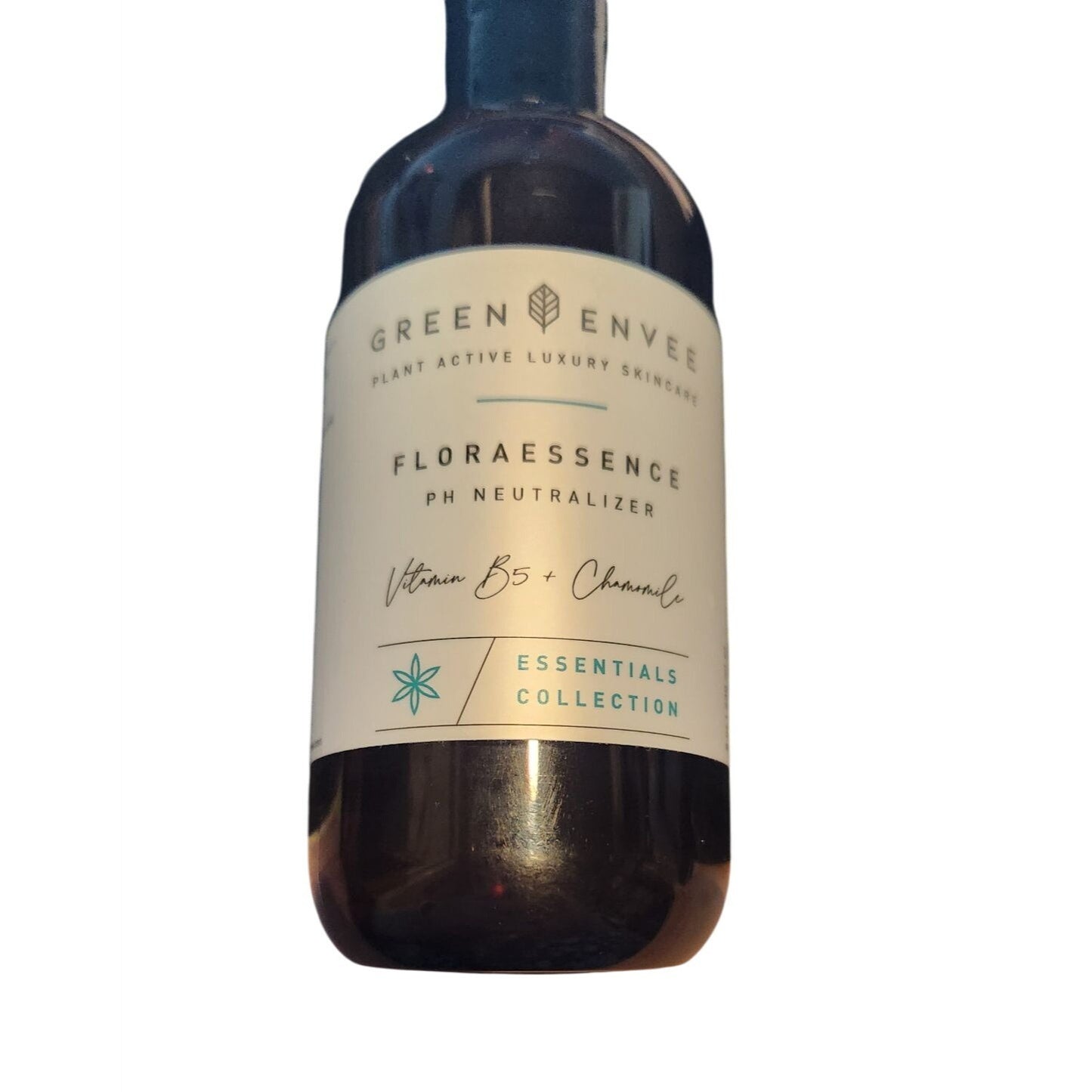 Skincare Green Envee 8 oz FloraEssence pH Neutralizer balances the skin’s pH and deactivates any enzymes