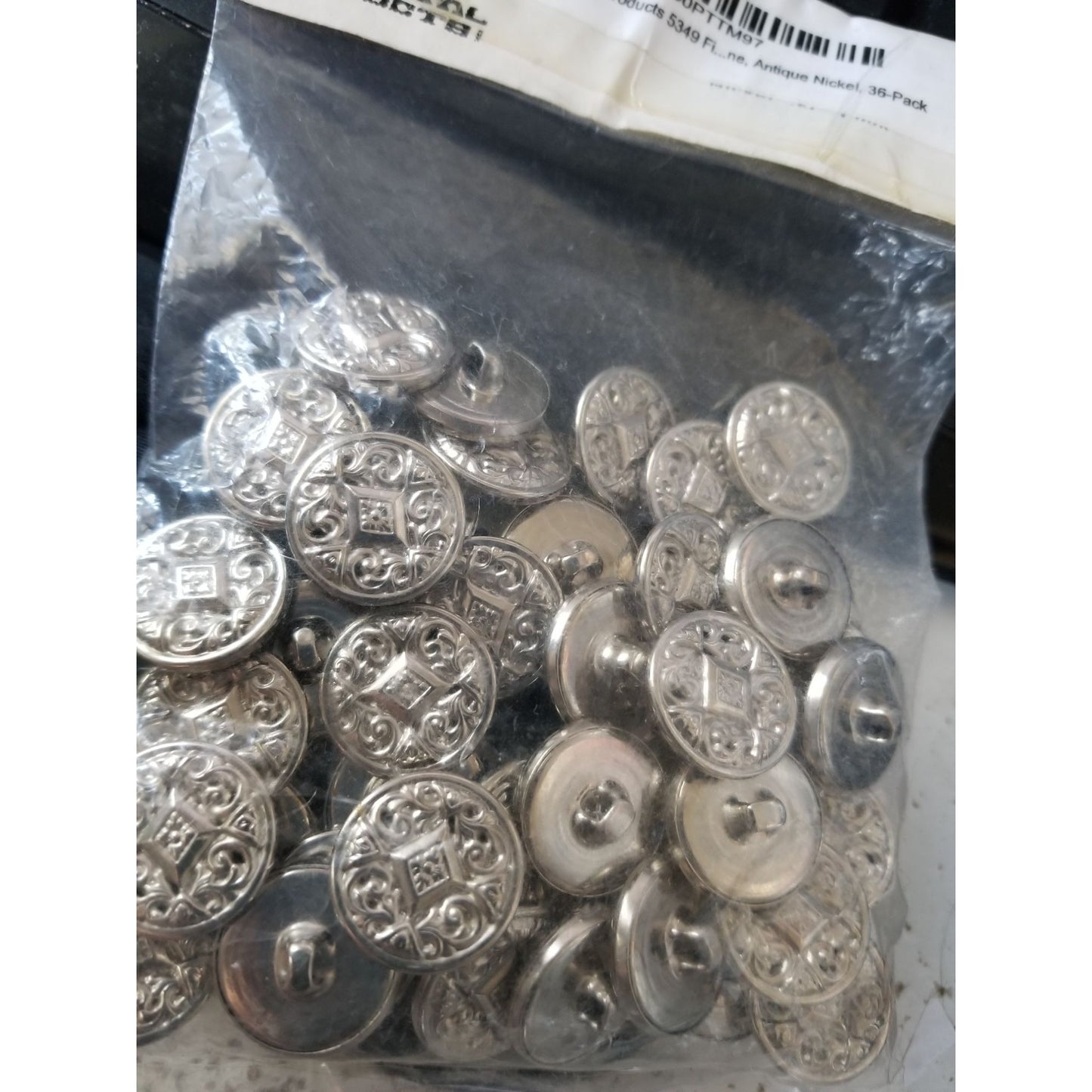 Sewing C&C Metal Products 5349 square filagre Silver 36 pack