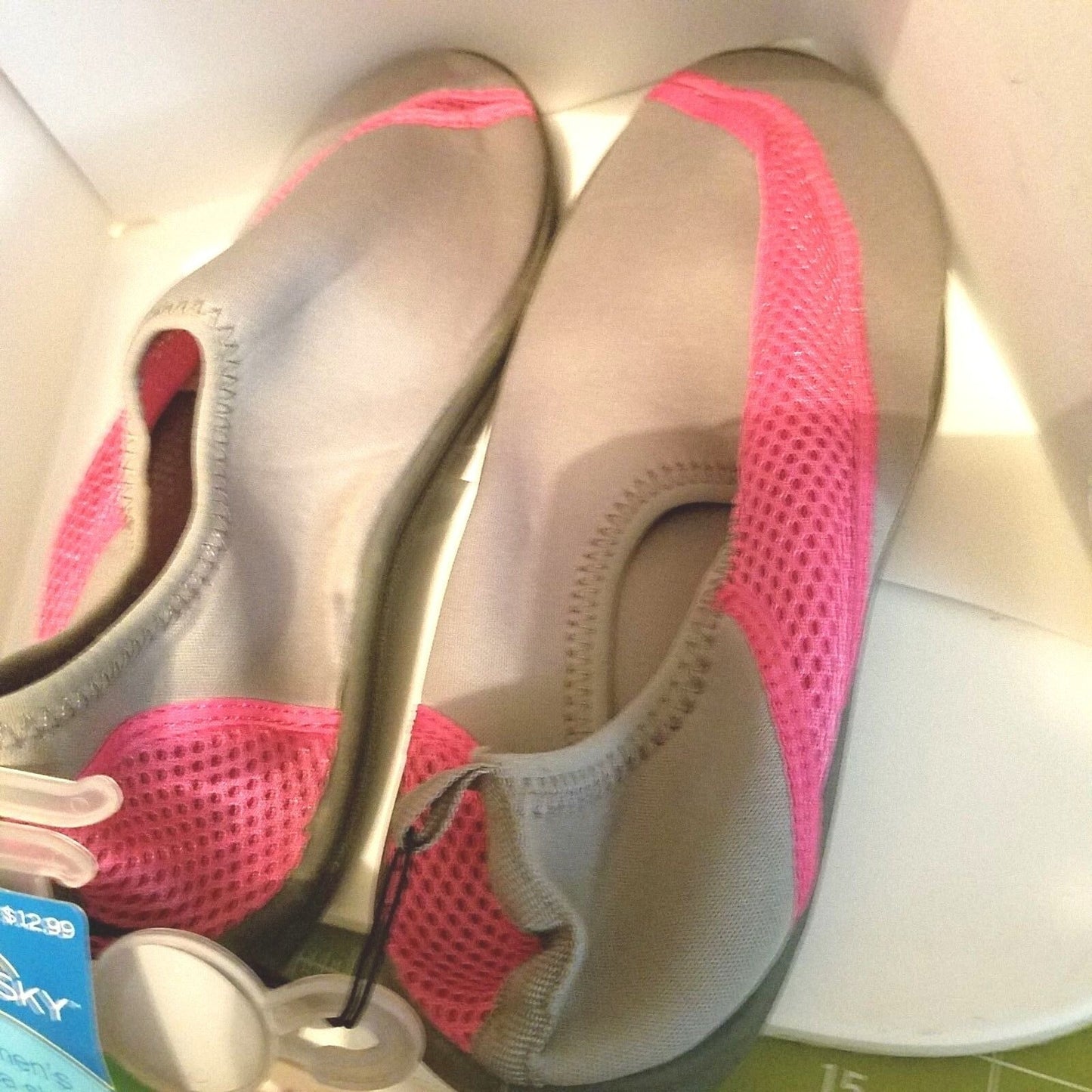 Shoes Water Shoes Size 7 - 8  Swim Pink & Grey Women's Aqua Rubber Sole