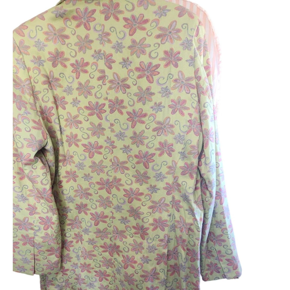 Jacket JDS Collection Size 1 X  Green Multi Colored Flowers Button Down Pockets