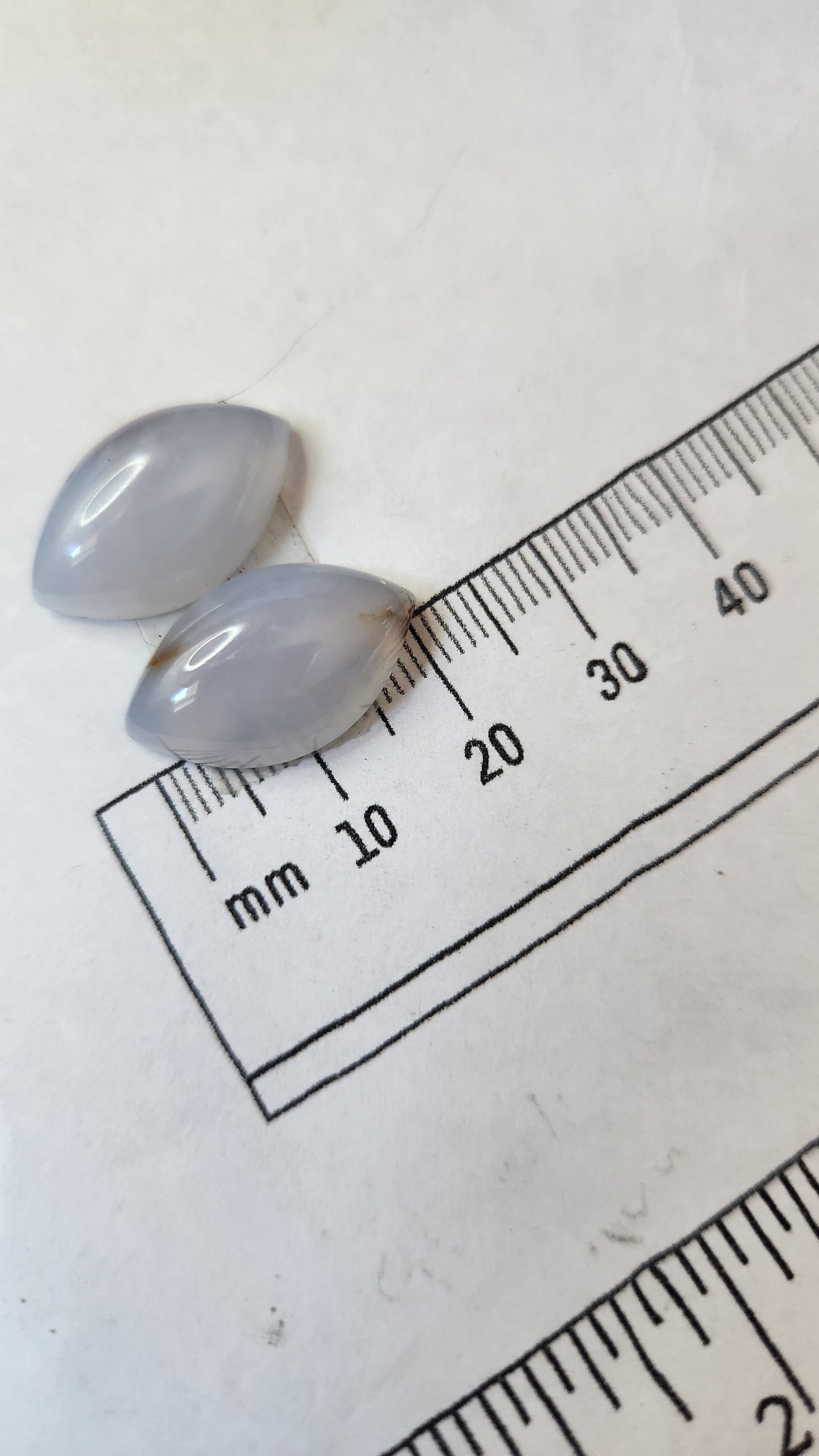 Gemstones Matched Pair Moon Stone 4.1 gr Earrings Size 25 mm x 14 mm 21 ct