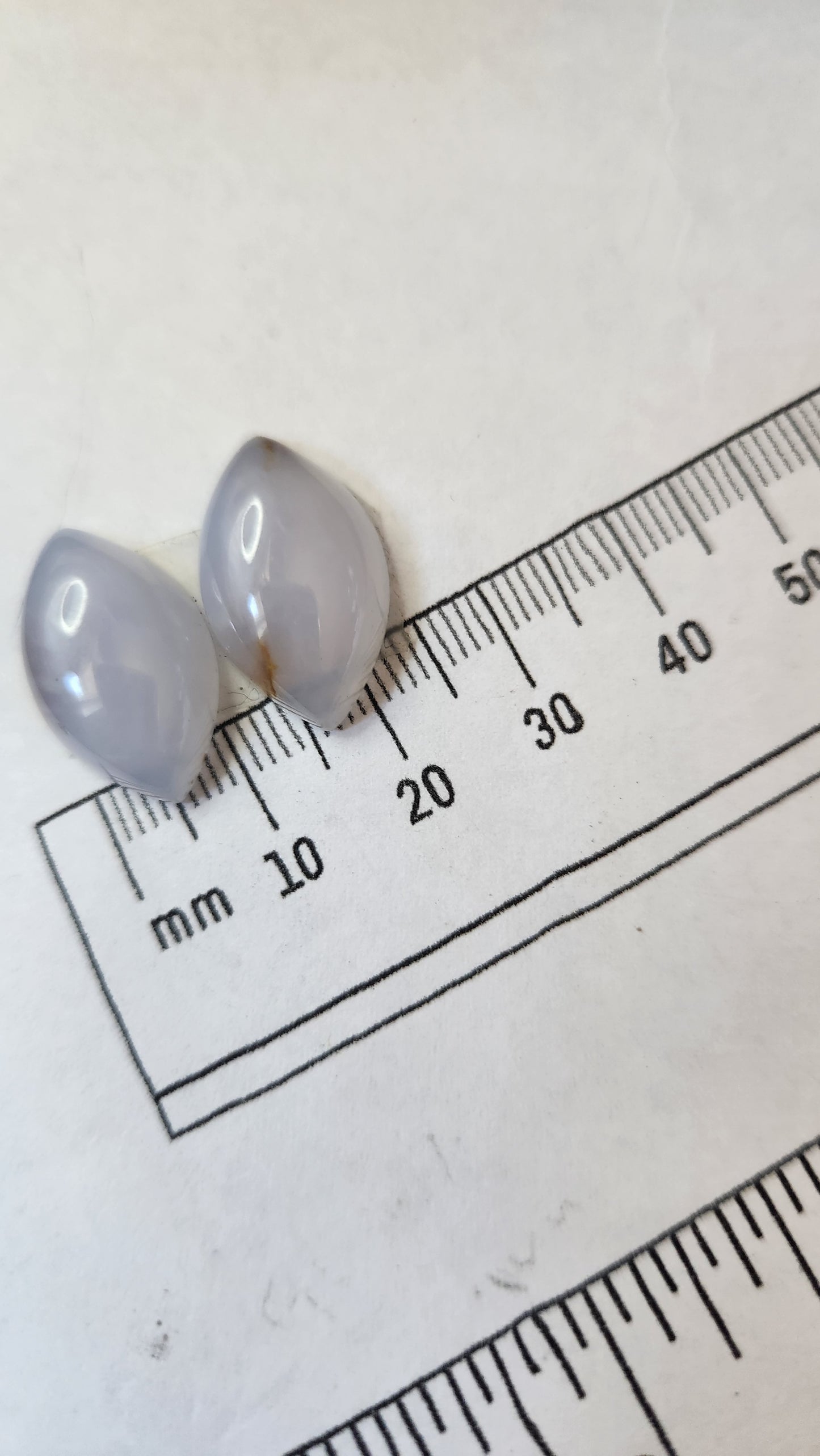 Gemstones Matched Pair Moon Stone 4.1 gr Earrings Size 25 mm x 14 mm 21 ct