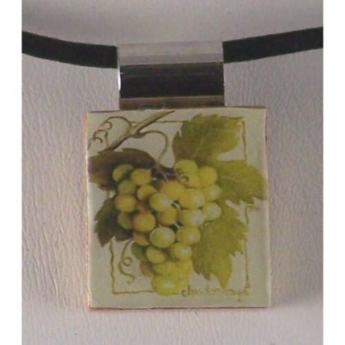 Tile Green Grape Cluster Necklace
