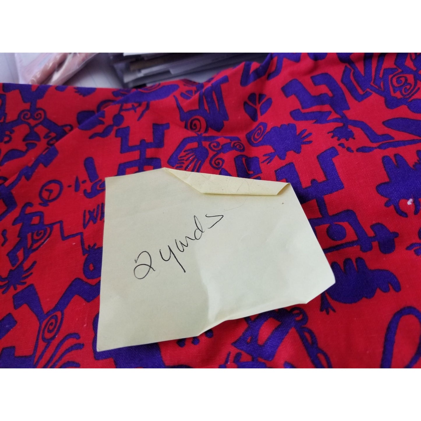 Material  Red Black Cotton Sun Men Giraffe  Red  80" x 56" Printed