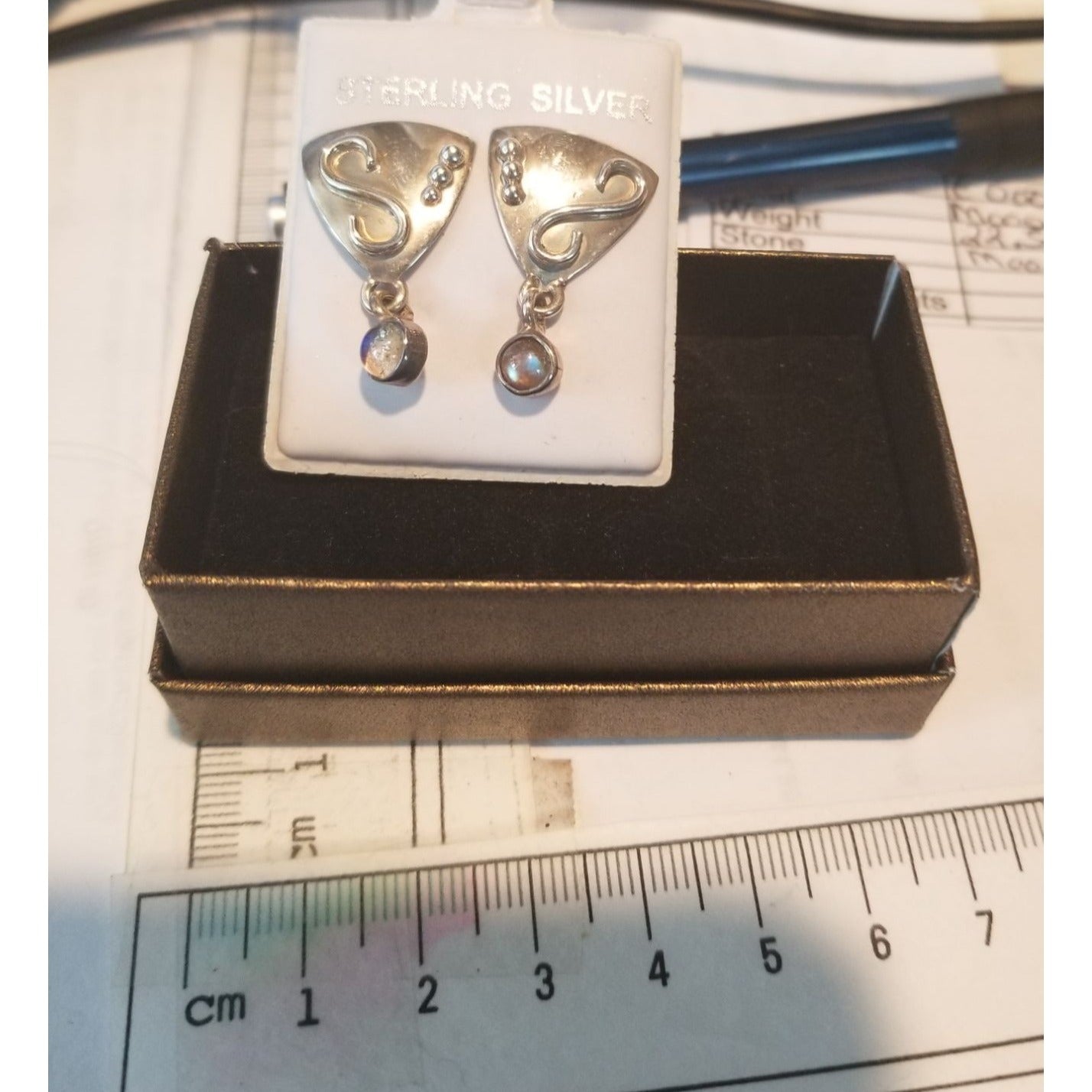 Earrings Silver MoonStone  4.5 Gr  22.5  ct  2.5  cm  x 1.5  cm  Triangle Drop  Silver