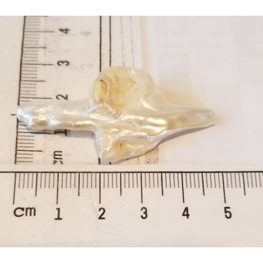 Loose Baroque Arrow Freshwater Keshi 23  ct  6  gr  2.5 cm  x 6 cm Real Natural