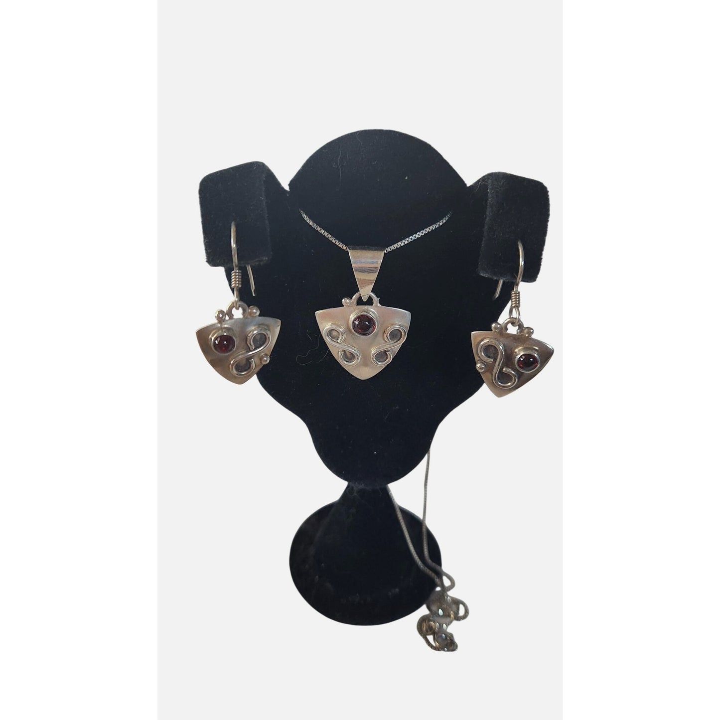 Necklace and Earrings  Silver Set Garnet 9.5 gr 16" Chain Silver Jerry & Fran Harr