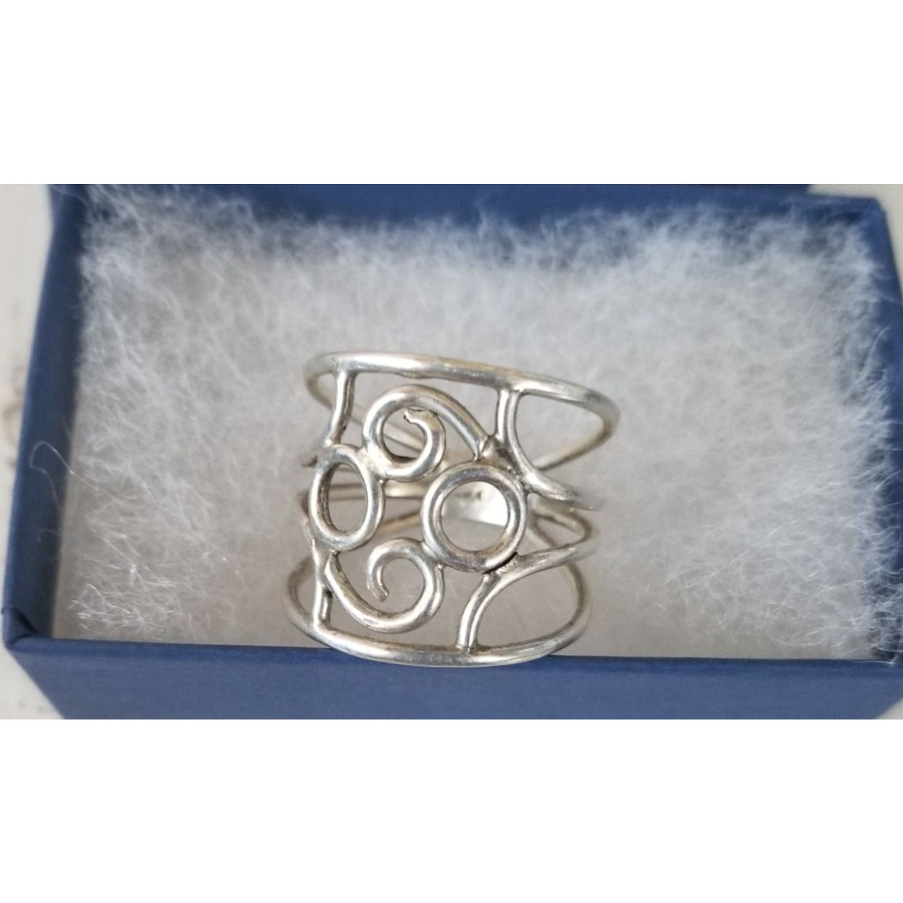 Ring Band  Silver Size 10  Swirl Circles 1" Handcrafted 5.4 gr  27 ct  Jerry Fran Harr