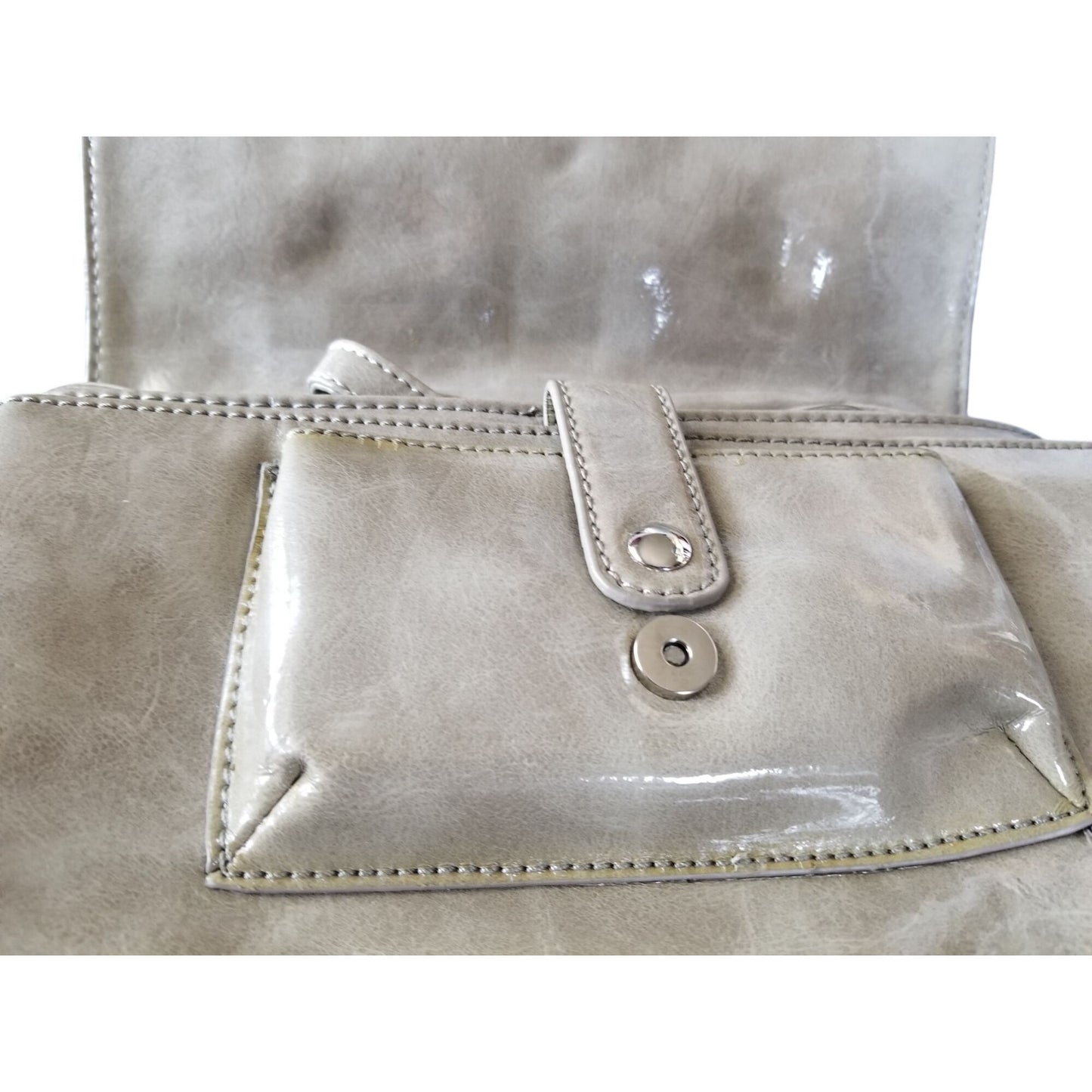 Purse Bag  Hang Accessories Grey Vegan Leather Snap Close Zip front Pocket Zip Back Poxket