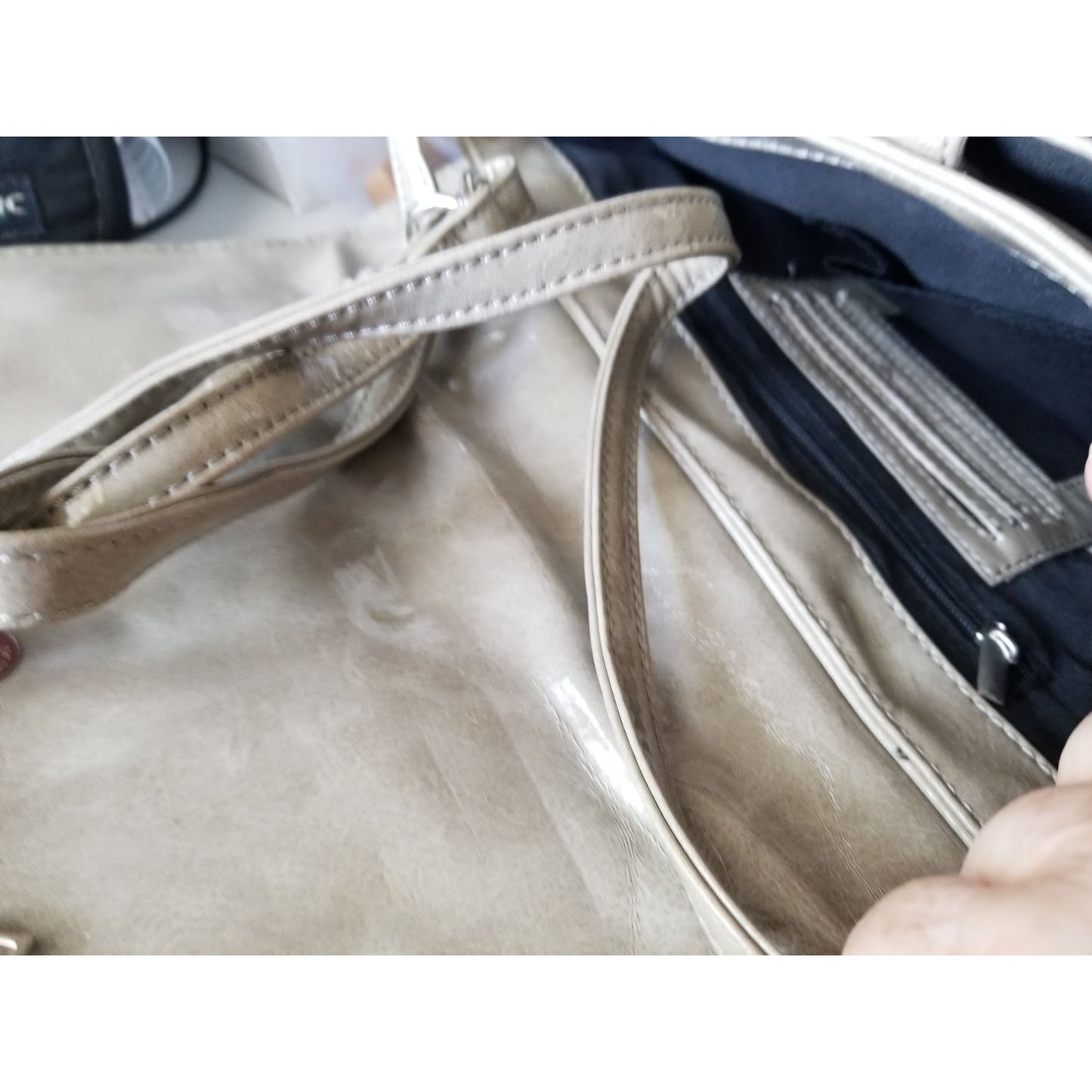 Purse Bag  Hang Accessories Grey Vegan Leather Snap Close Zip front Pocket Zip Back Poxket