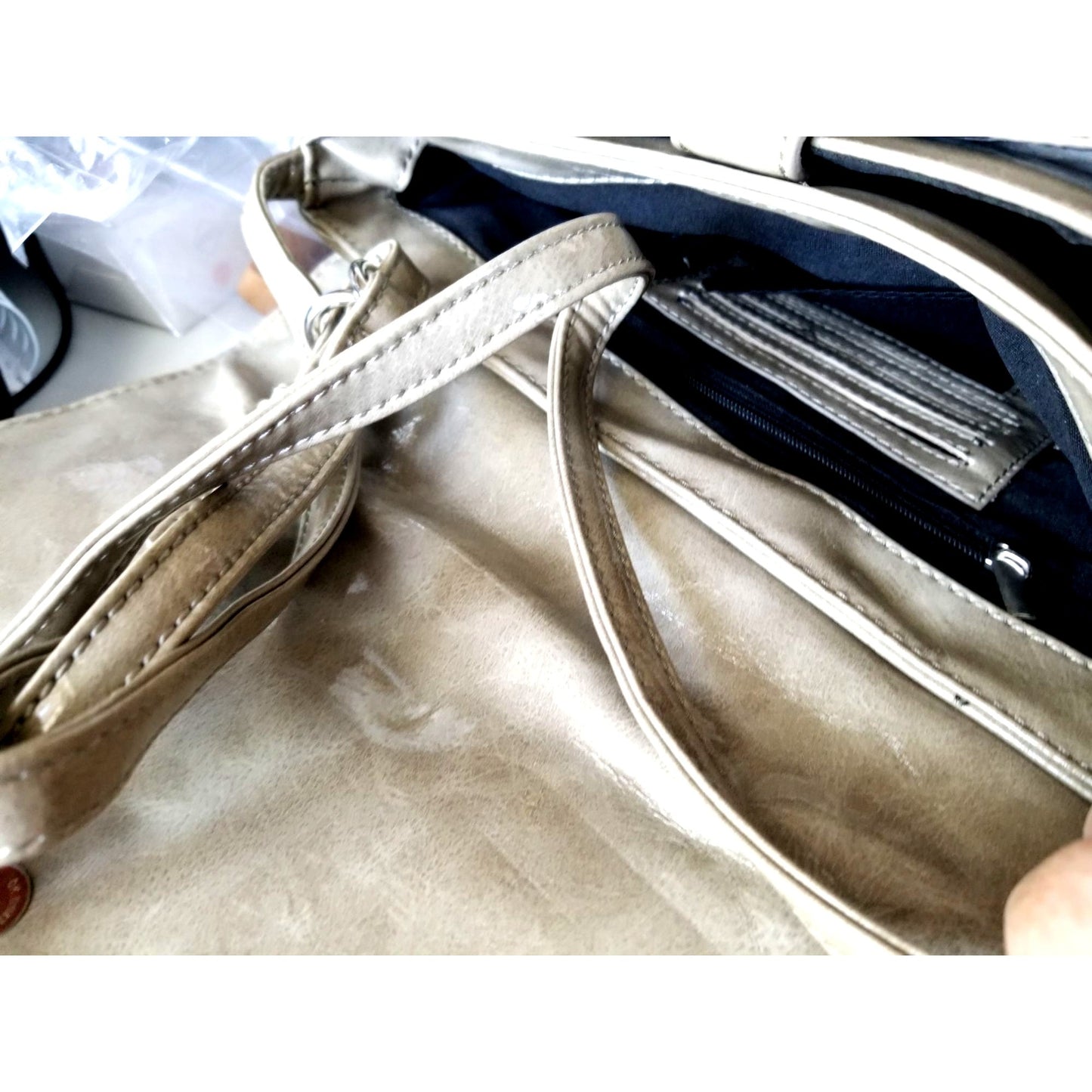 Purse Bag  Hang Accessories Grey Vegan Leather Snap Close Zip front Pocket Zip Back Poxket