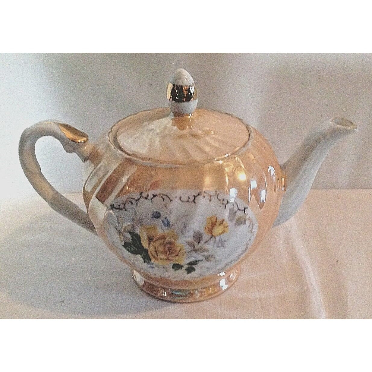 Tea pot Painted Textured Lid made in Japan Yellow Roses 6" Tall top Lid 8" wide