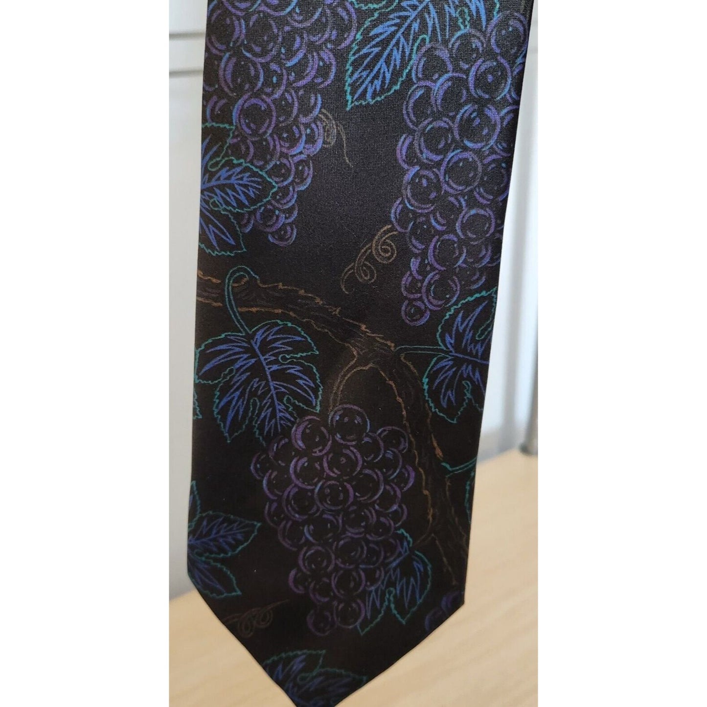 Silk Tie Brand D'em Crazy Black Multi Color Grape Clusters  56" x 4"  100% Silk