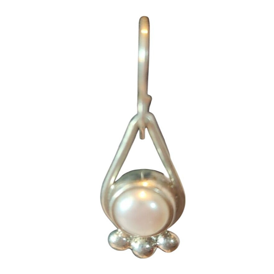 Earrings Pearl Tear Drop Post Silver Drop 5 gr Tear Drop Jerry & Fran Harr Handmade
