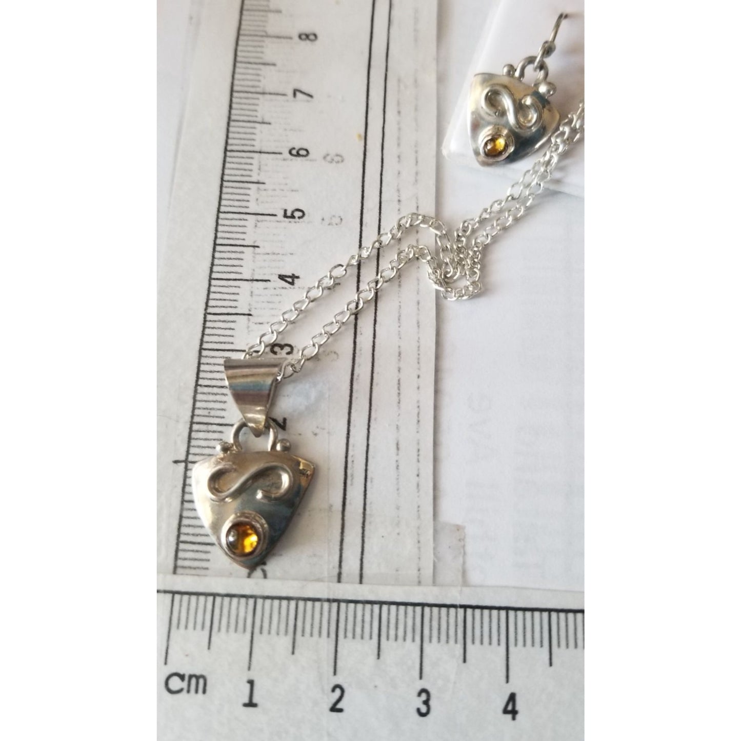 Necklace Earrings Set Triangle   Amber 16" Silver Chain weight 14.1 gr Jewelry