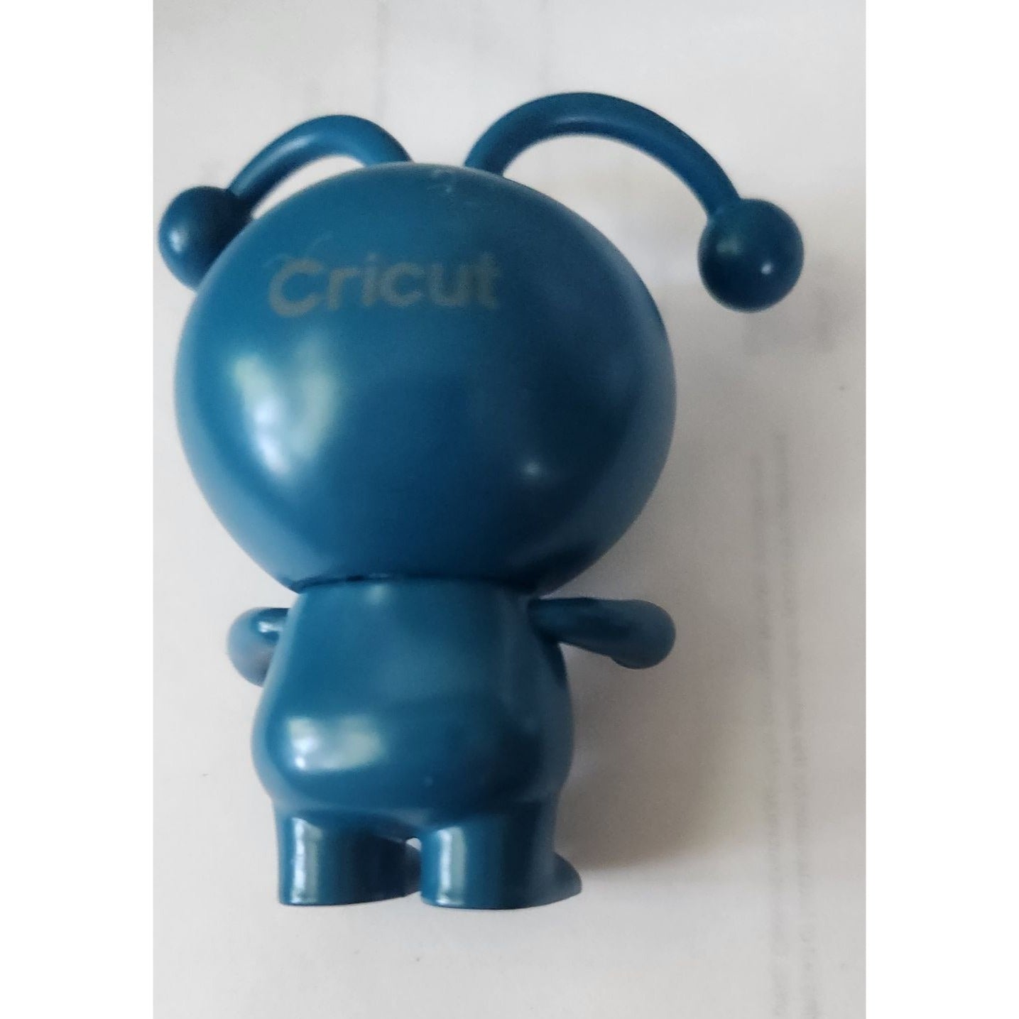 Cricut Cutie Peacock Collectible Figurine 7.6cm Tall Ages 12+ Cute Desk Buddy