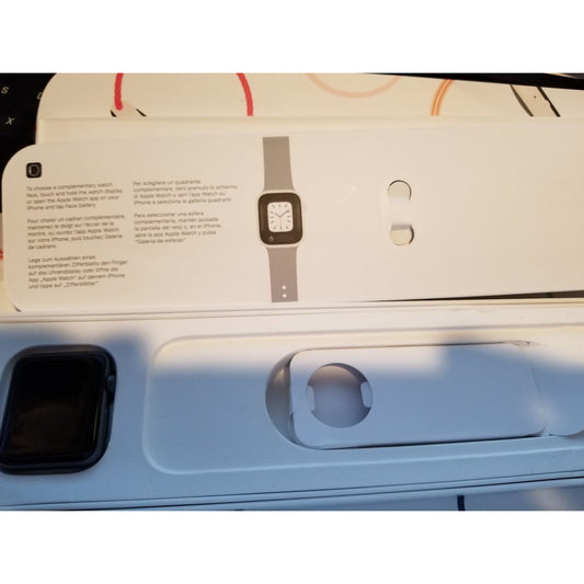 Apple Watch for parts 1 watch face 3 pieces of the band not working PARTS