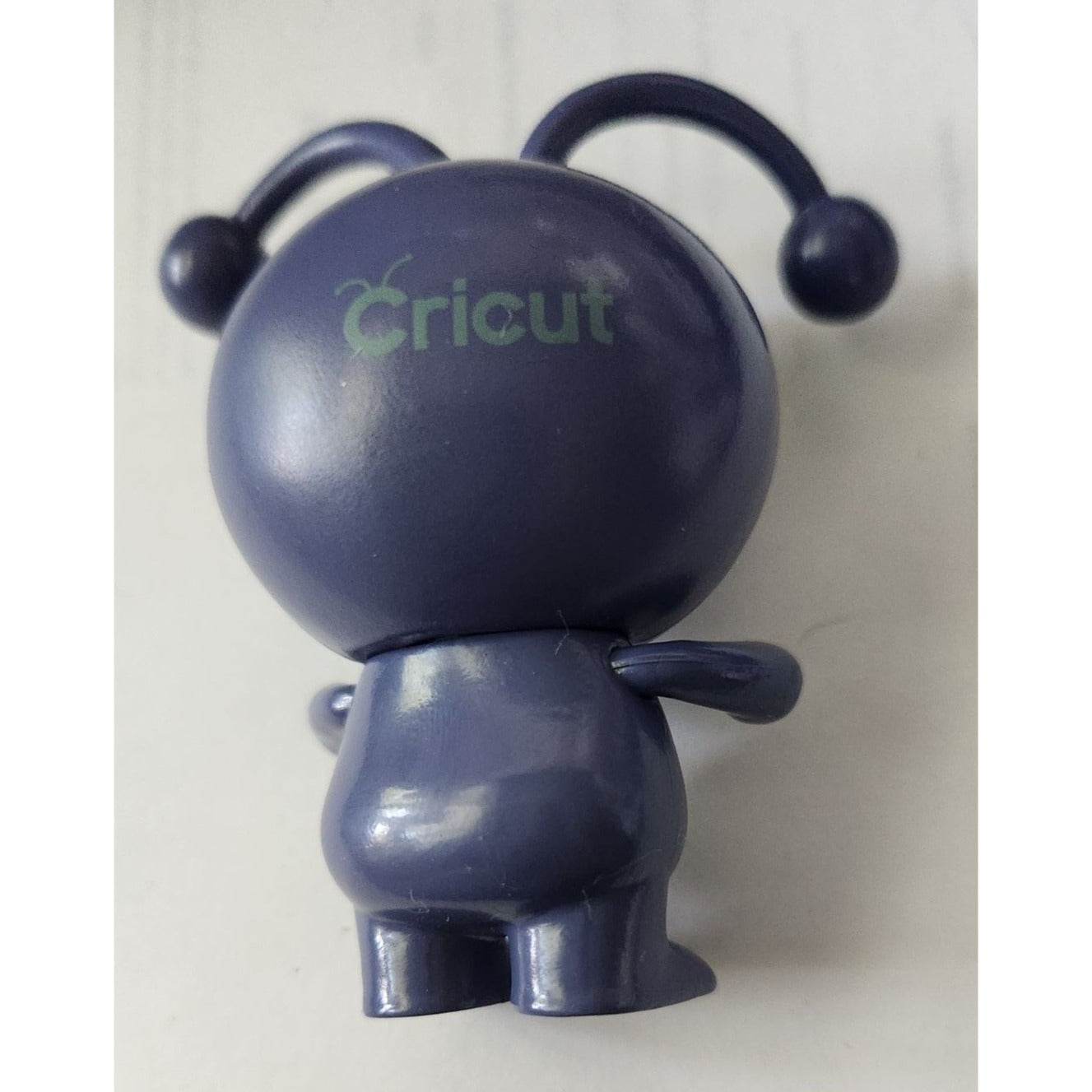 Cricut Cutie Twilight Collectible Figurine 7.6 cm Tall Ages 12+ Cute Desk Buddy