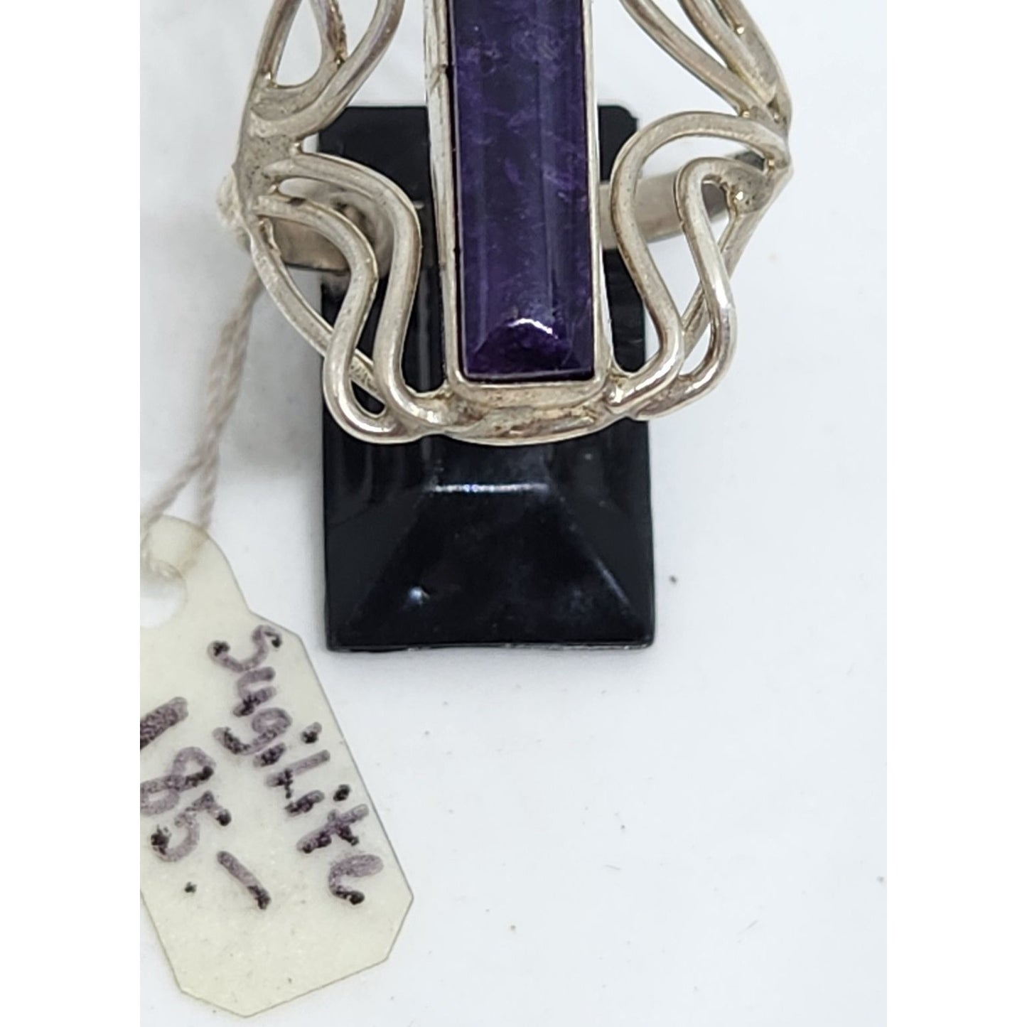 Ring Sugalite purple rectangle 6gr  Size 10 925 Silver Jerry Fran Harr Swirls on the side