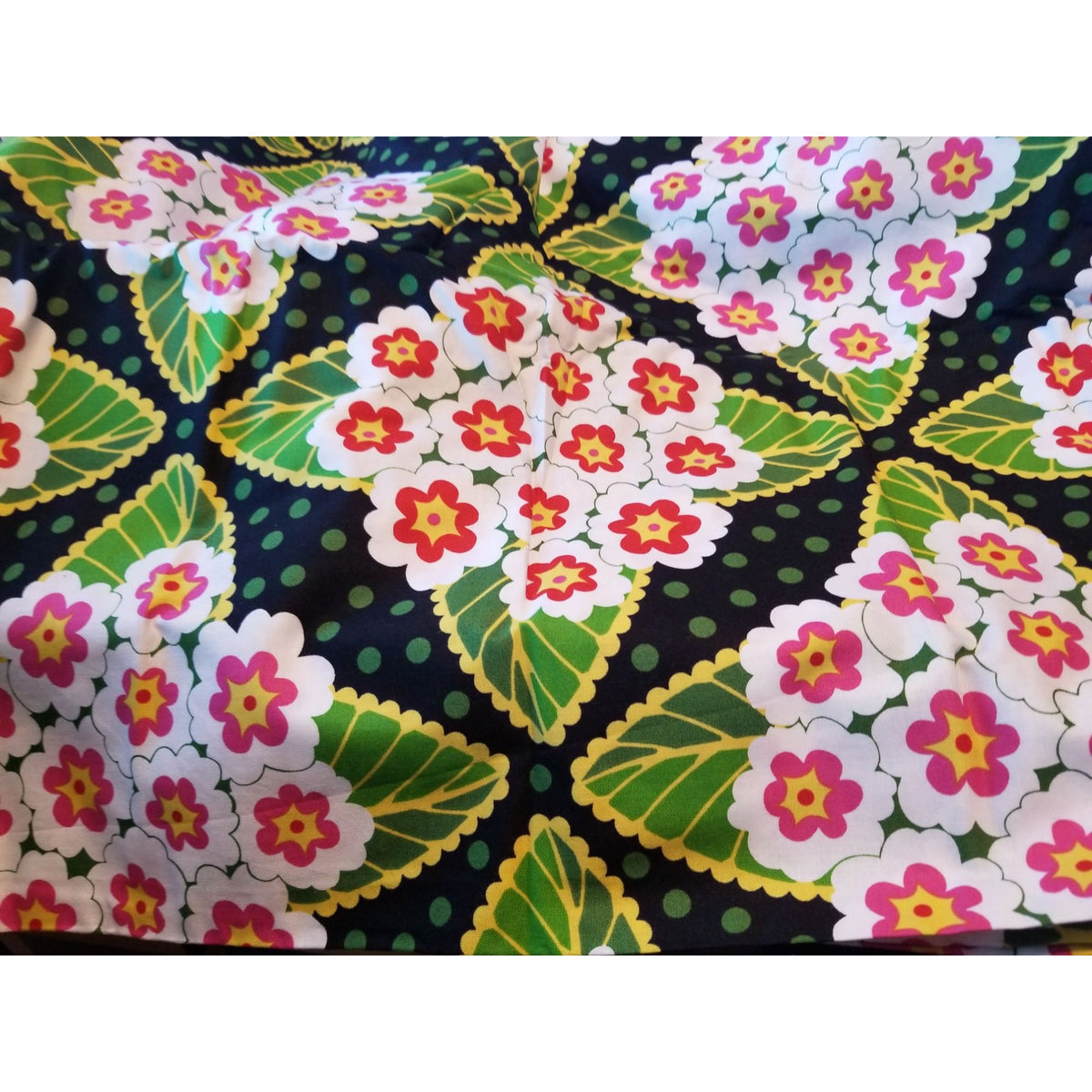 Material Black  Fabric Big Flowers Red White Green Leaves Fabric    46" x 36"   Cotton Craft Clothing fabric Joann  Fabric