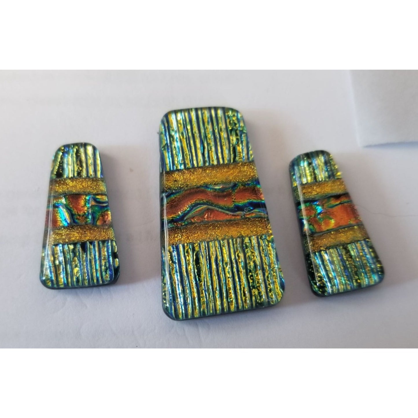 Gemstone Loose Set of 3  Dichroic glass 57.5 ct  11.5 gr 1" x 0.5"  1 1/2 x 0.75"  # 7
