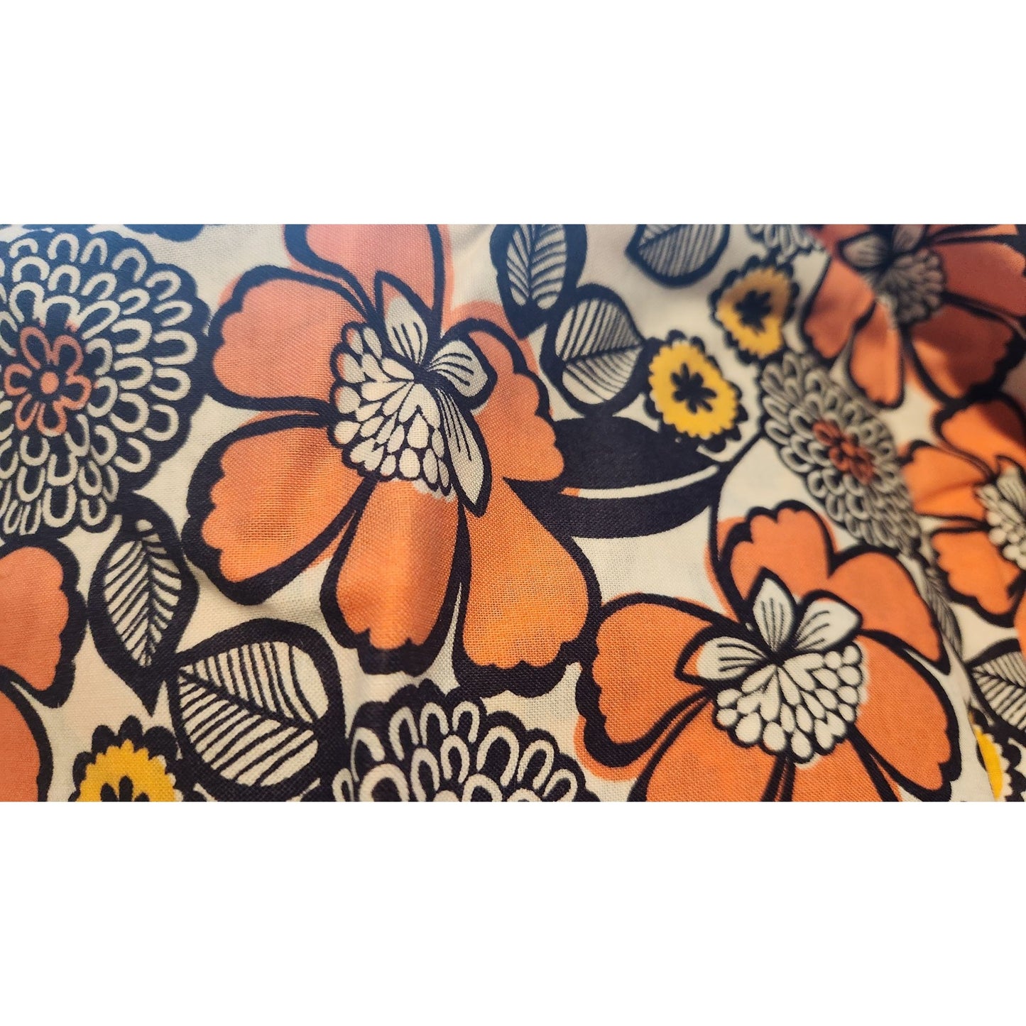 Material Flowers Cotton Joann Fabric Quilters Showcase 38 x 45 Orange White Yellow Black