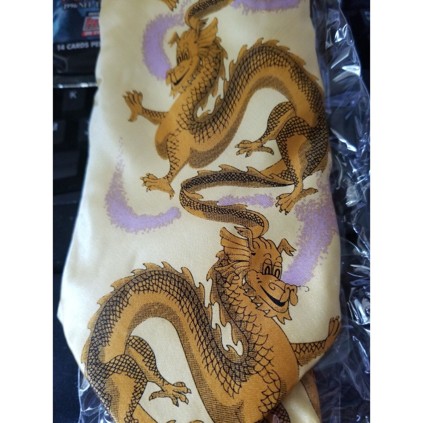 Tie Golden Dragon 54 "  X. 4"  Silk 100%
