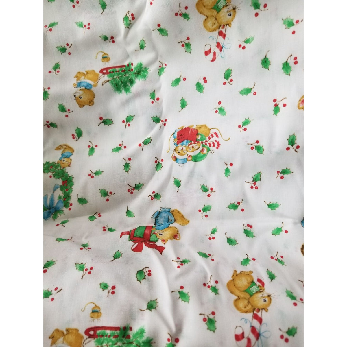 Material Cotton White Fabric Xmas Berries Bears Mice Dogs Wreath Trees Candycanes 44" x  46" Cotton