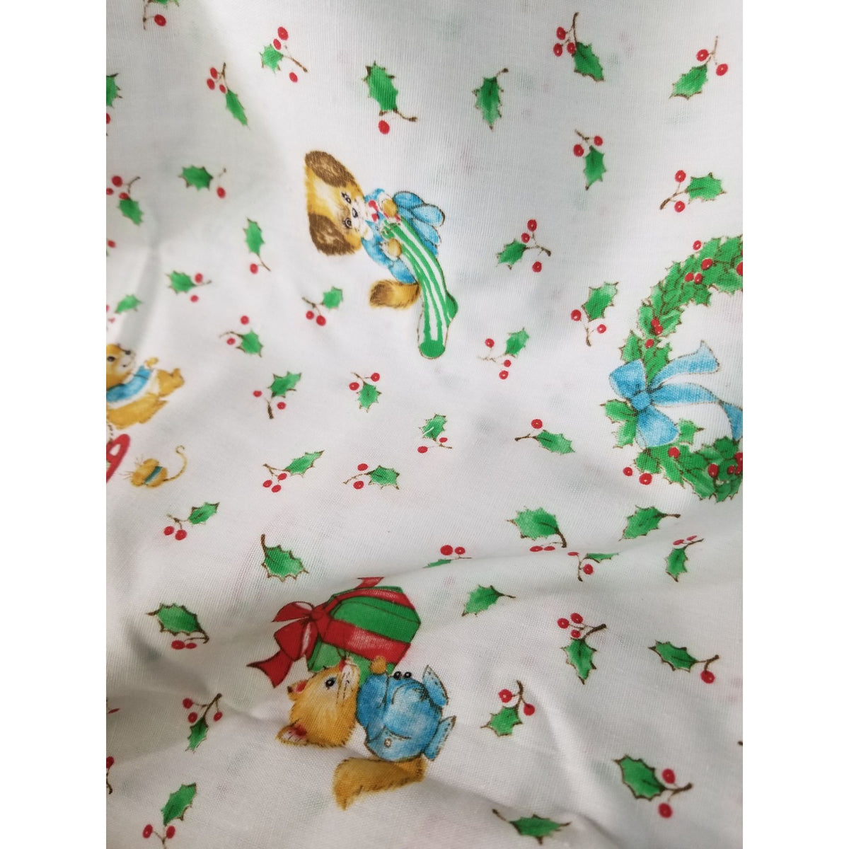 Material Cotton White Fabric Xmas Berries Bears Mice Dogs Wreath Trees Candycanes 44" x  46" Cotton